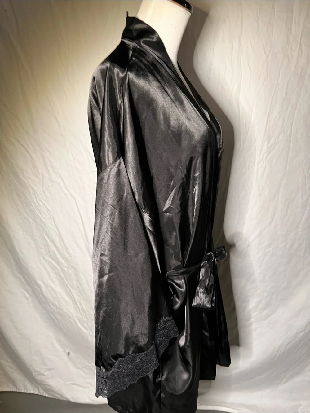 Torrid 2 (2X) Black Satin Lace-Trim Robe - Women's Intimates - Picture 2 of 7